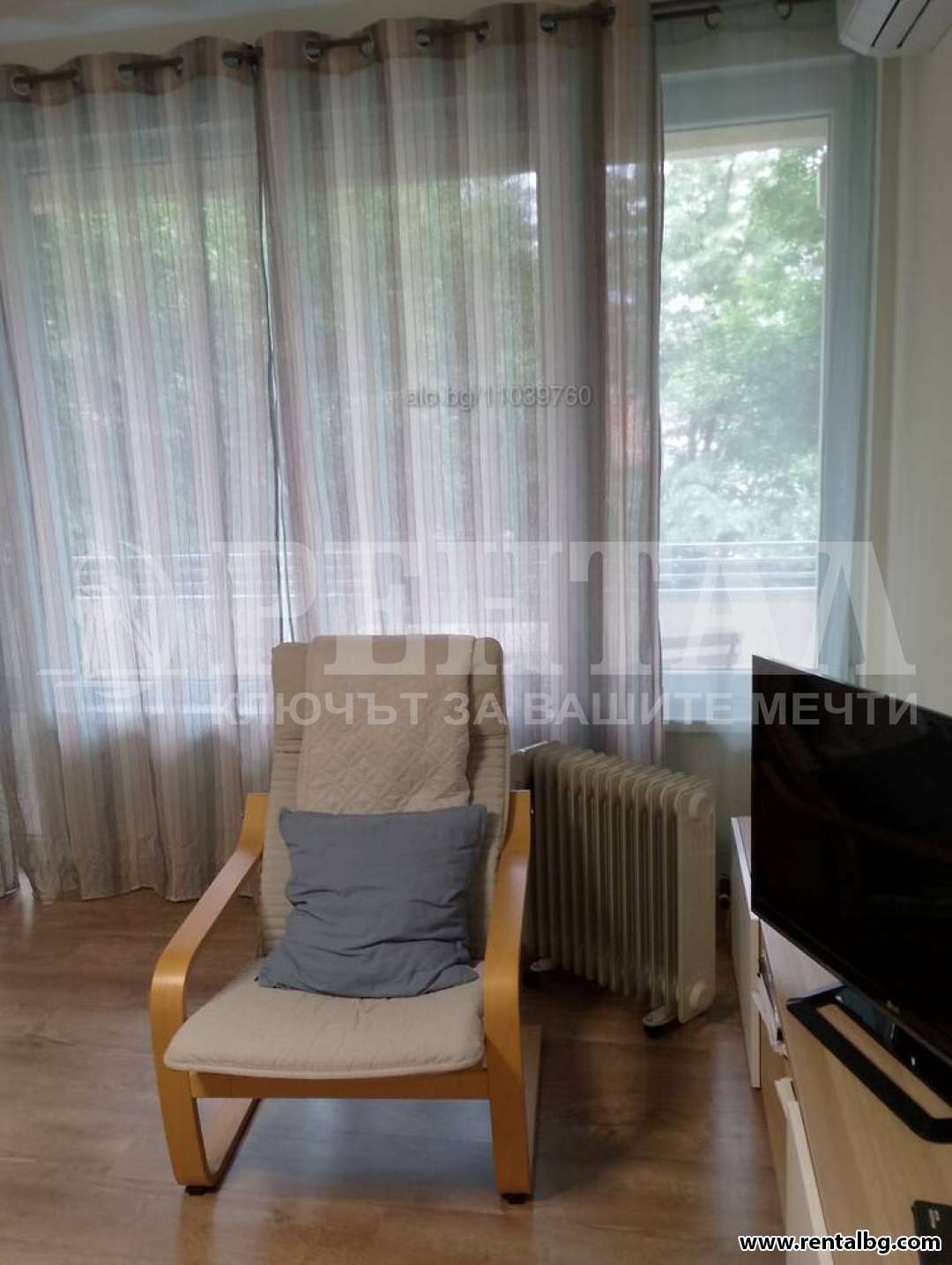 Просторен апартамент в Кършияка 3 7