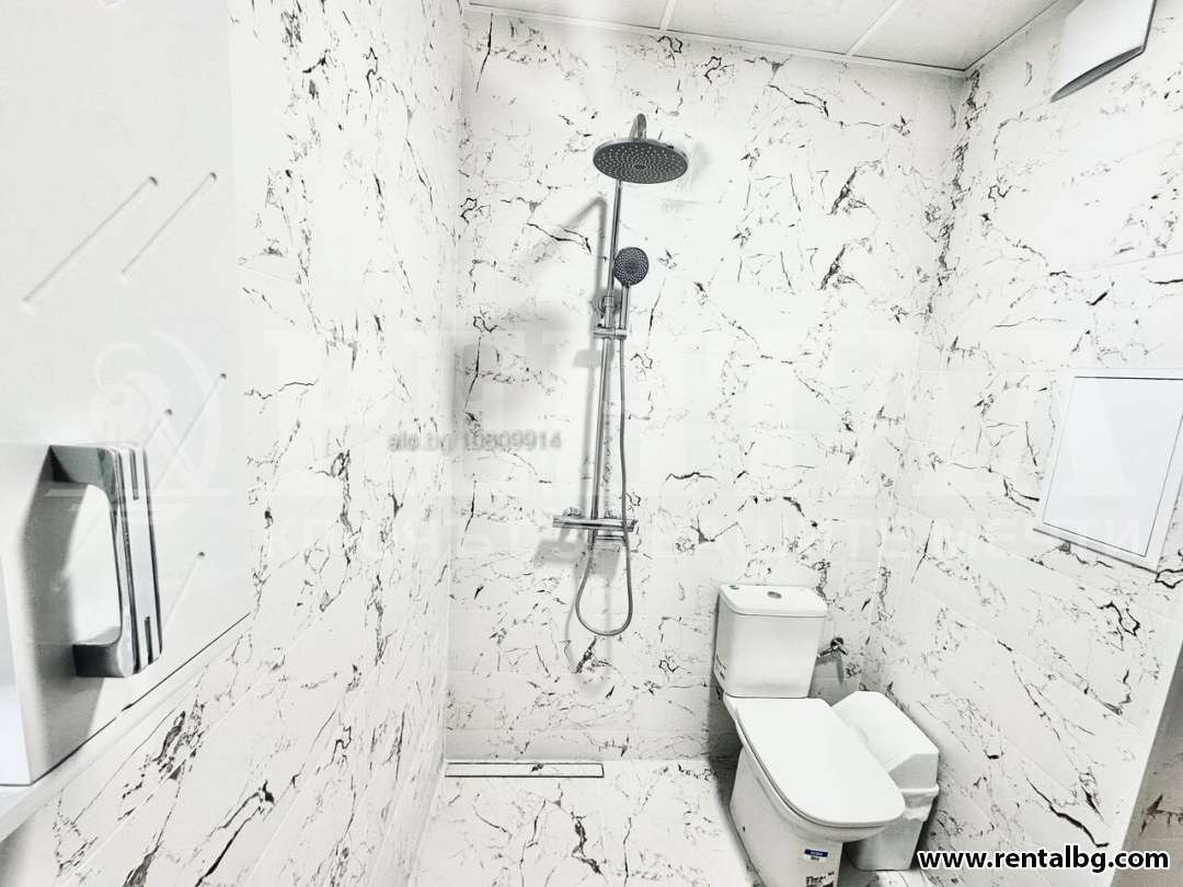 Просторен апартамент в Тракия 5 12