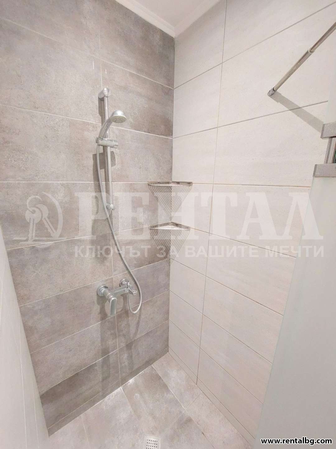 Уютен апартамент под наем в Изгрев 6 13