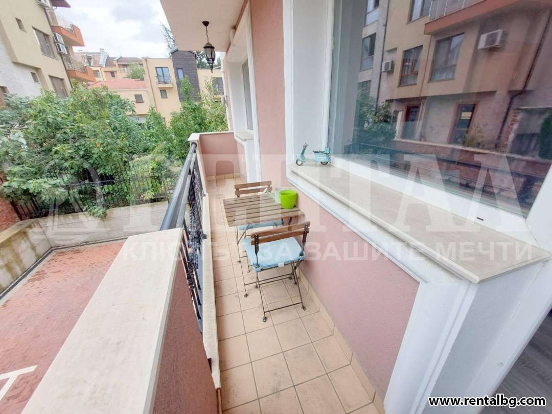 Уютен апартамент под наем в Изгрев 6 14